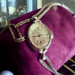 Vintage Swiss Tissot 10K RG Bezel Ladies Wrist Watch 17 jewel Kreisler Band Runs